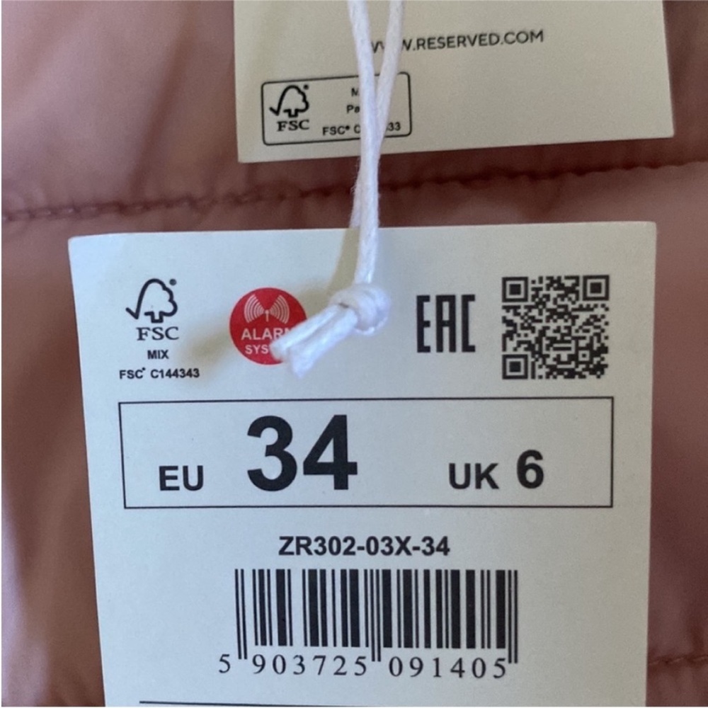 Reserved Women’s Winter Puff jacket pink new  size XS (UK6) - Picture 9 of 15
